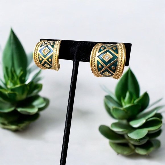 Burberrys Vintage Clip On Earrings Gold Tone & Green Enamel Half Hoop - Signed - Picture 1 of 5